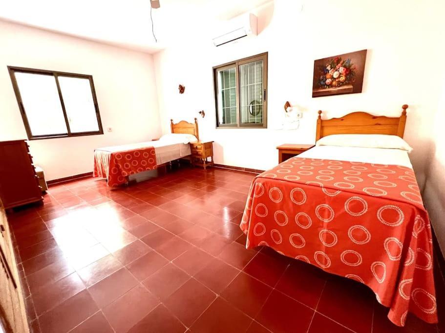 Villa Skiba Es Calo  Luaran gambar