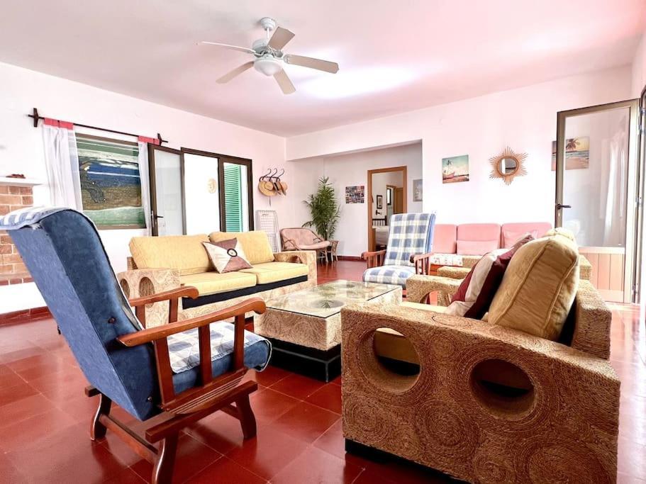 Villa Skiba Es Calo  Luaran gambar
